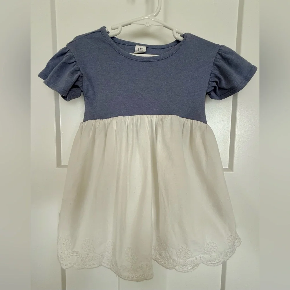 Baby GAP Toddler Dress with Bloomers | Blue & White Eyelet | 2T - Picture 2 of 6